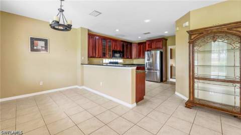 1703 Sarazen Pl, Naples FL - photo 18 of 38