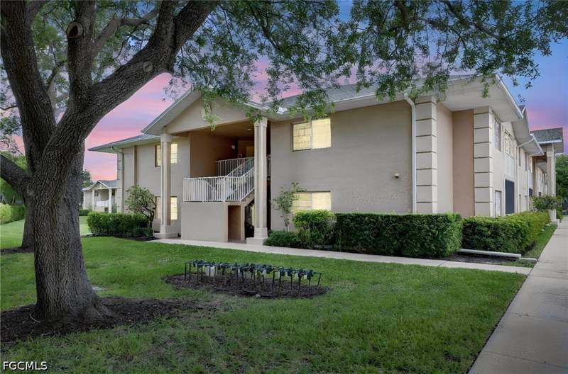 3 bedroom Condominium at 27095 Matheson Ave 205, Gardens Of Bonita Springs, Bonita Springs — photo 2