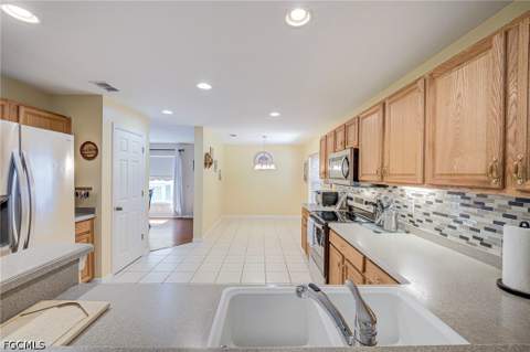 8889 Fawn Ridge Dr, Fort Myers FL - photo 13 of 50