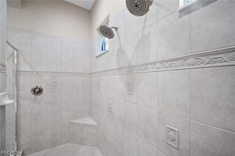 9042 Bronco Ct, Naples FL - photo 19 of 50