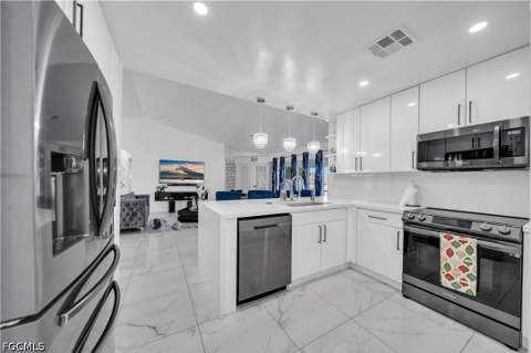 3902 3rd St SW, Lehigh Acres FL - photo 18 of 45