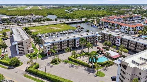 803 River Point Dr 107B, Naples FL - photo 19 of 28