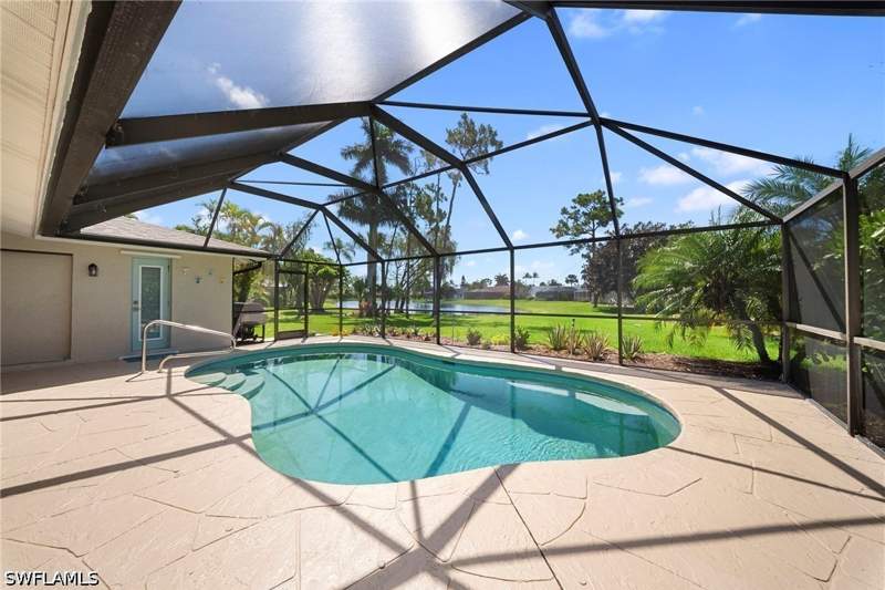 3 bedroom SingleFamilyResidence at 28581 Winthrop Cir, Vanderbilt Lakes, Bonita Springs — photo 5