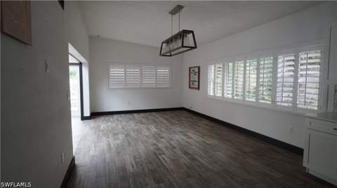 544 Bayside Dr, Fort Myers FL - photo 9 of 34