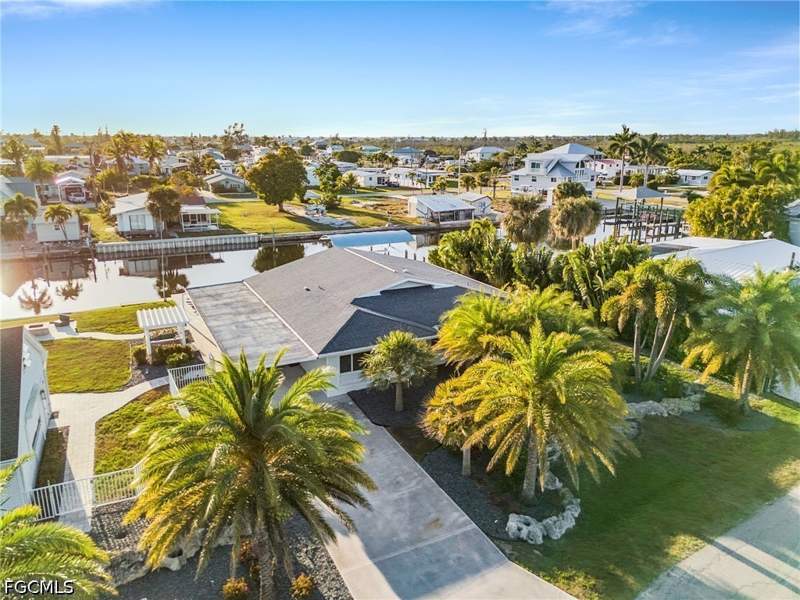 3 bedroom SingleFamilyResidence at 2823 8th Ave, Gulfhaven, St James City — photo 3