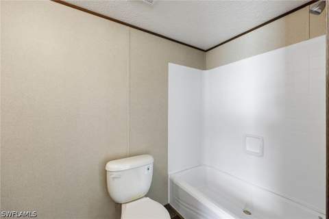 20751 Garden Dr, Estero FL - photo 12 of 47
