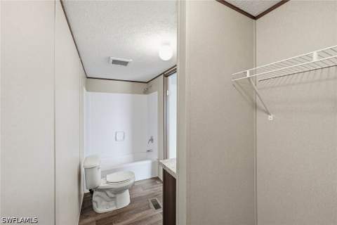 20751 Garden Dr, Estero FL - photo 14 of 47