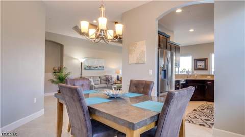 10230 Glastonbury Cir 202, Fort Myers FL - photo 10 of 50