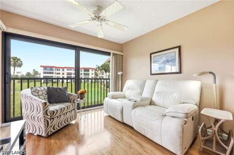 7406 Lake Breeze Dr 218, Fort Myers FL - photo 16 of 48