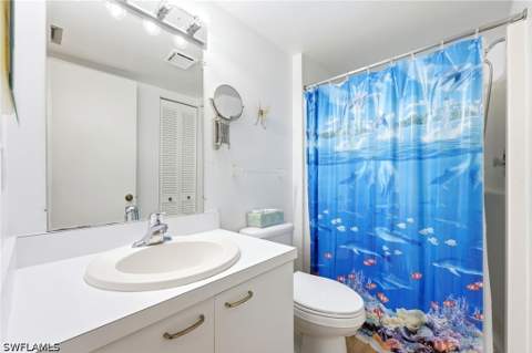 7406 Lake Breeze Dr 218, Fort Myers FL - photo 21 of 48