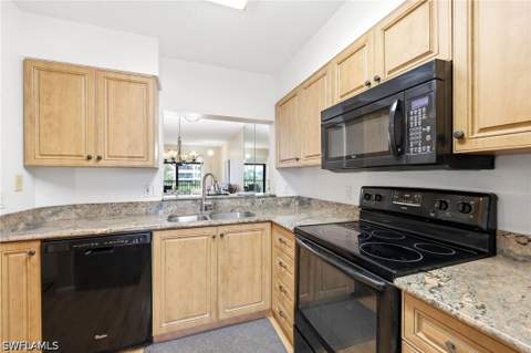 7406 Lake Breeze Dr 218, Fort Myers FL - photo 7 of 48