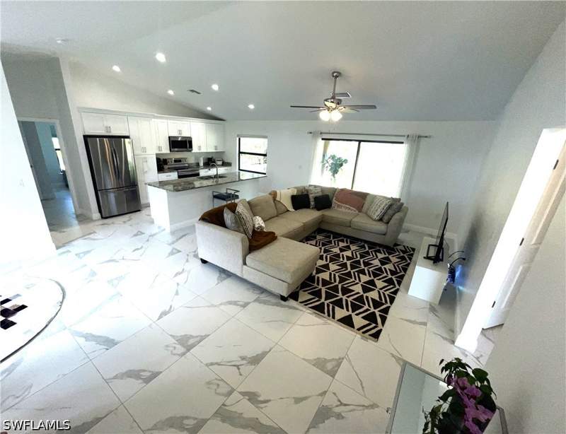 3 bedroom SingleFamilyResidence at 5536 Beck St, Lehigh Acres, Lehigh Acres — photo 2