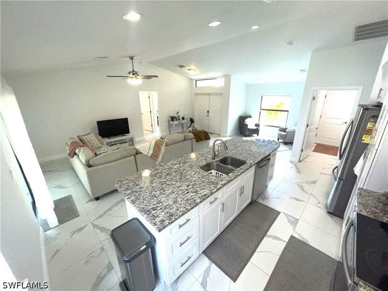 3 bedroom SingleFamilyResidence at 5536 Beck St, Lehigh Acres, Lehigh Acres — photo 3