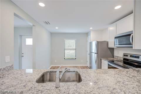 150 Blackstone Dr, Fort Myers FL - photo 6 of 21