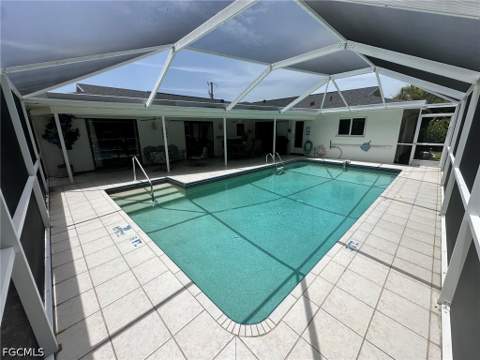 801 SW 52nd St, Cape Coral FL - photo 13 of 36
