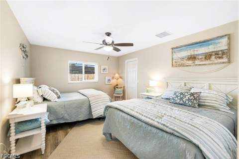 801 SW 52nd St, Cape Coral FL - photo 8 of 36