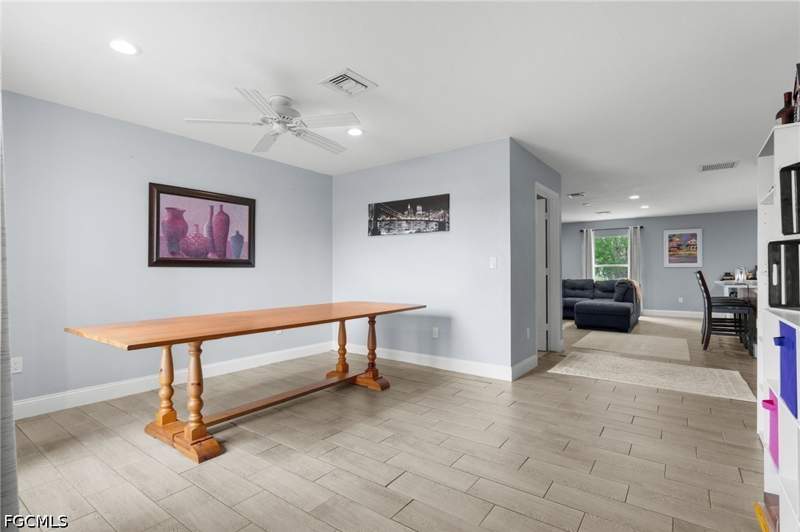 4 bedroom SingleFamilyResidence at 3705 27th St SW, Lehigh Acres, Lehigh Acres — photo 4