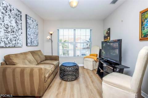 11620 Navarro Way 2404, Fort Myers FL - photo 13 of 26