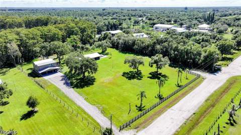 5961 Pangola Rd, Fort Myers FL - photo 10 of 44