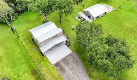 5961 Pangola Rd, Fort Myers FL - photo 13 of 44