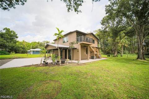 5961 Pangola Rd, Fort Myers FL - photo 14 of 44