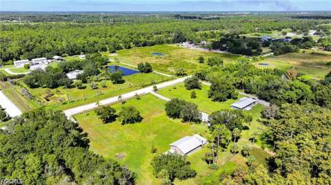 5961 Pangola Rd, Fort Myers FL - photo 7 of 44