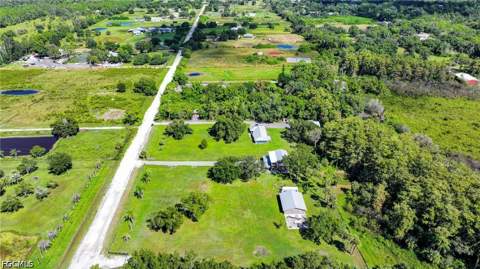 5961 Pangola Rd, Fort Myers FL - photo 8 of 44