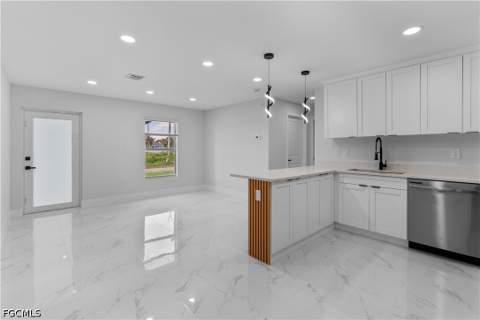 731 Camilla St E, Lehigh Acres FL - photo 12 of 35