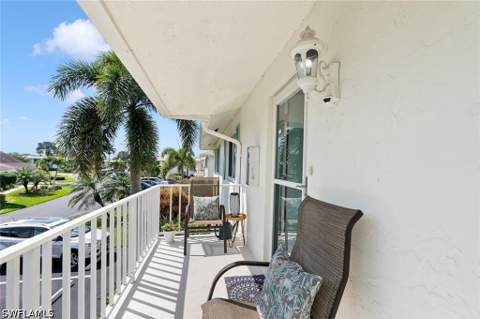159 E Quails Nest Rd 1084, Naples FL - photo 12 of 21