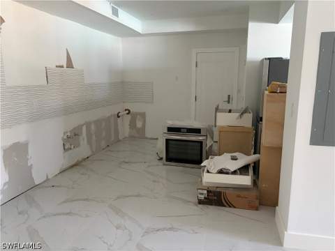 3399 Gulf Shore Blvd N 109, Naples FL - photo 12 of 25