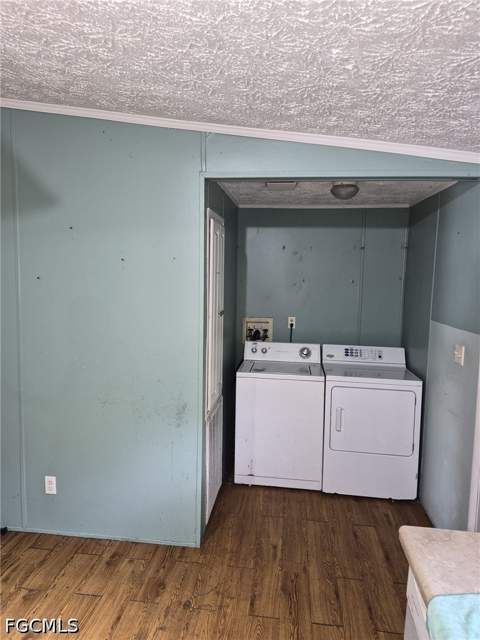 7616 Marx Dr, North Fort Myers FL - photo 7 of 13