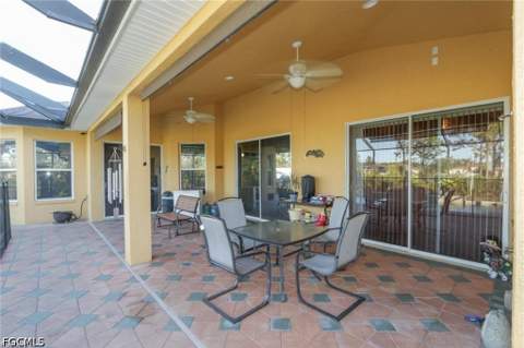 611 Clayton Ave, Lehigh Acres FL - photo 17 of 23