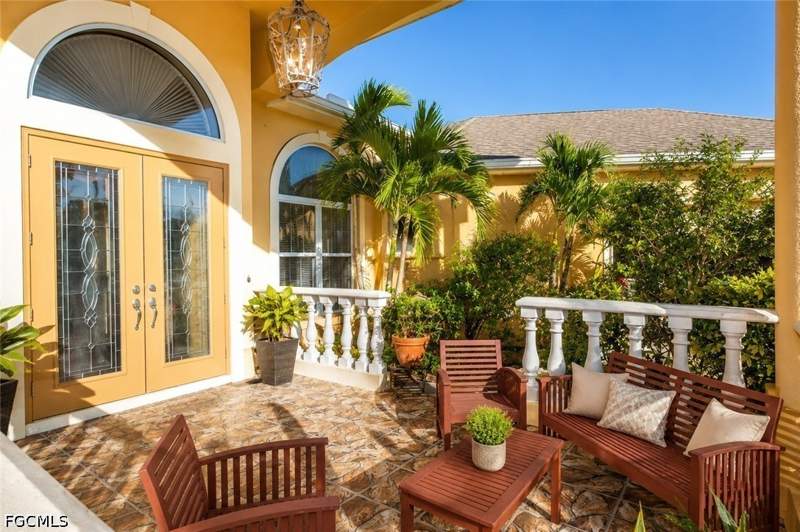 4 bedroom SingleFamilyResidence at 611 Clayton Ave, Lehigh Acres, Lehigh Acres — photo 2