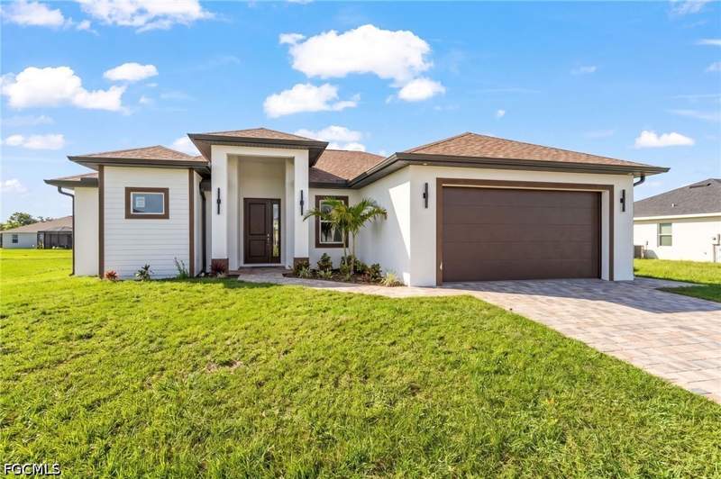 3 bedroom SingleFamilyResidence at 7 SW 19th Pl, Cape Coral, Cape Coral — photo 2