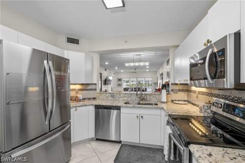 7812 Regal Heron Cir 103, Naples FL - photo 7 of 32