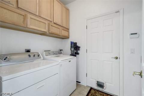 9830 Mar Largo Cir, Fort Myers FL - photo 22 of 26