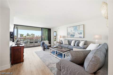 2316 Gulf Shore Blvd N 411, Naples FL - photo 7 of 50