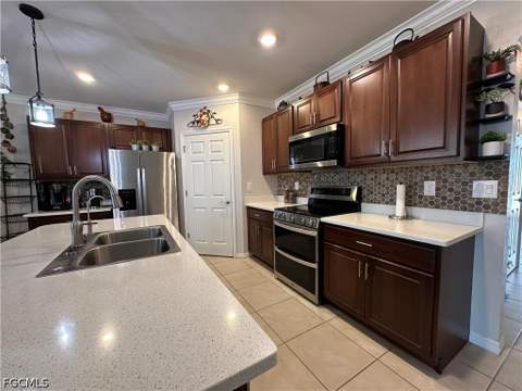 1708 NW 29th Ter, Cape Coral FL - photo 6 of 34