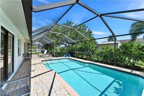 905 SW 52nd St, Cape Coral FL - photo 13 of 30