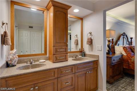 2445 W Gulf Dr B22, Sanibel FL - photo 10 of 20