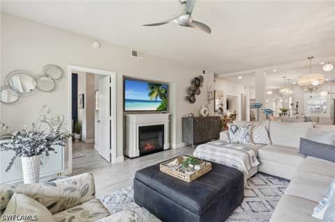 1747 Reuven Cir 3, Naples FL - photo 8 of 35