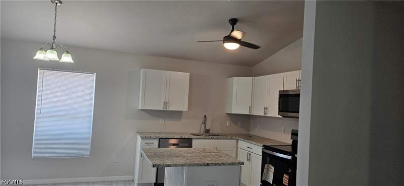 3 bedroom SingleFamilyResidence at 1329 NE 19th St, Cape Coral, Cape Coral — photo 3
