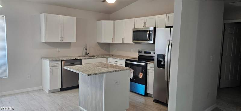 3 bedroom SingleFamilyResidence at 1329 NE 19th St, Cape Coral, Cape Coral — photo 4