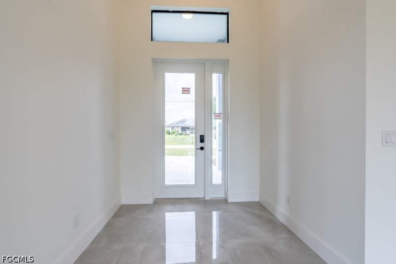 3 bedroom SingleFamilyResidence at 5054 Benton St, Lehigh Acres, Lehigh Acres — photo 4
