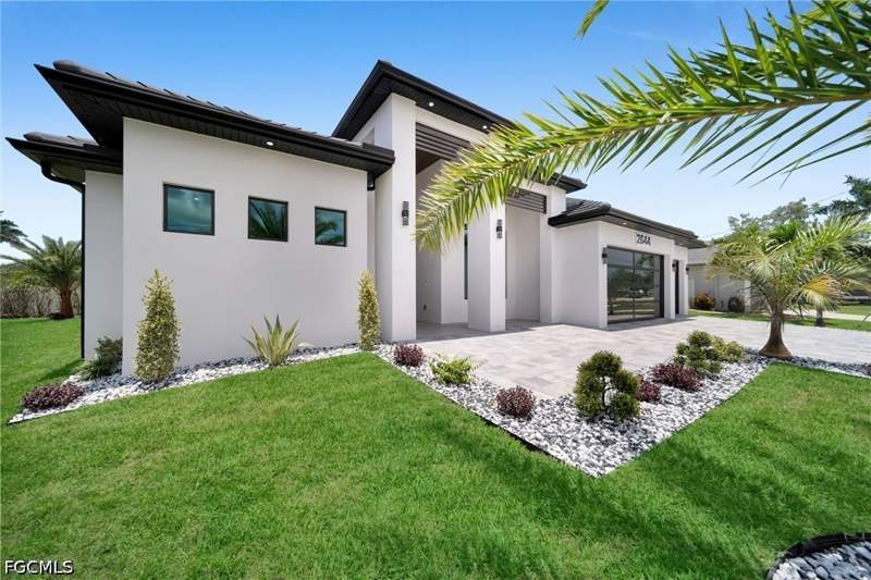 4 bedroom SingleFamilyResidence at 2644 SW 29th Ave, Cape Coral, Cape Coral — photo 2