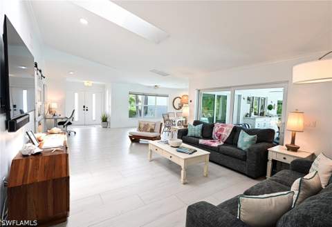 202 6th St, Bonita Springs FL - photo 6 of 48
