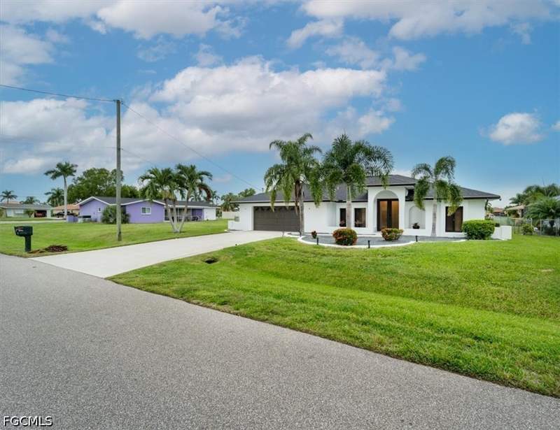 3 bedroom SingleFamilyResidence at 3728 SE 18th Ave, Savona, Cape Coral — photo 3