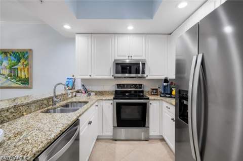 3901 Kens Way 3306, Bonita Springs FL - photo 15 of 41