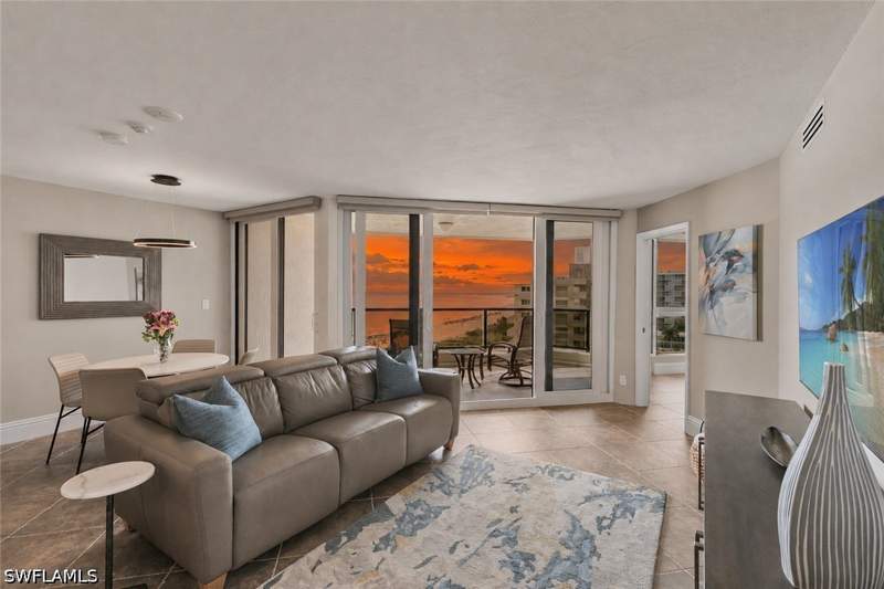 1 bedroom Condominium at 720 S Collier Blvd 904, Sandcastle At Marco Beach, Marco Island — photo 5
