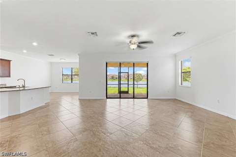 1575 Santiago Cir, Naples FL - photo 6 of 41